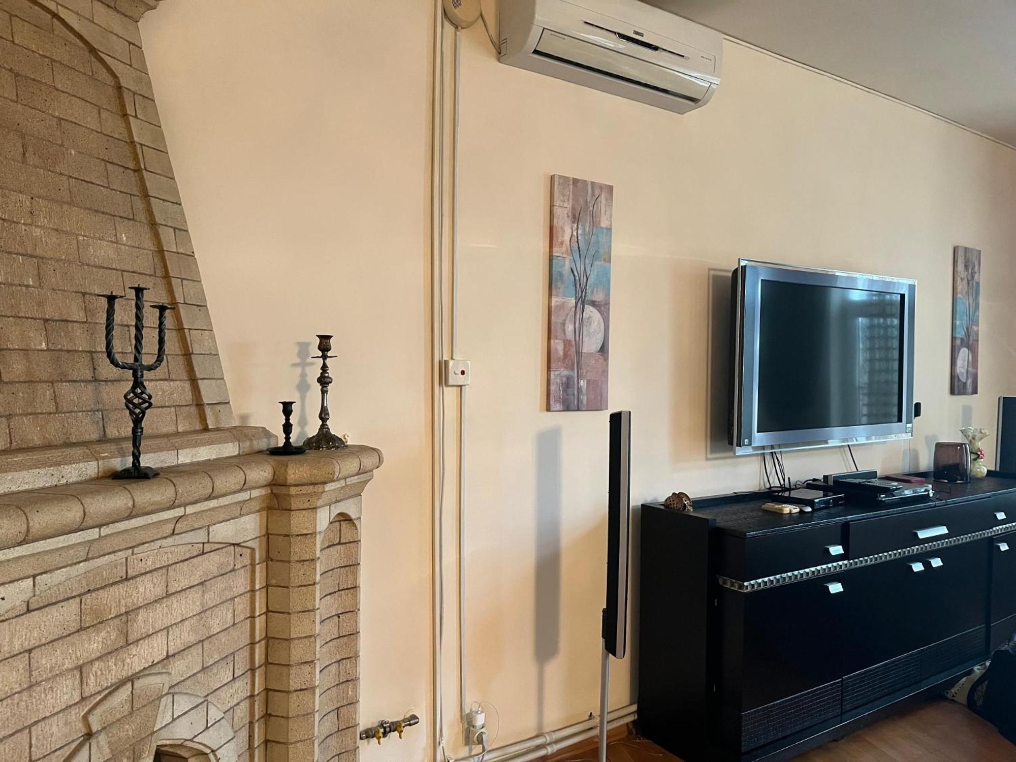 באקו Cafe Terrace Hostel מראה חיצוני תמונה