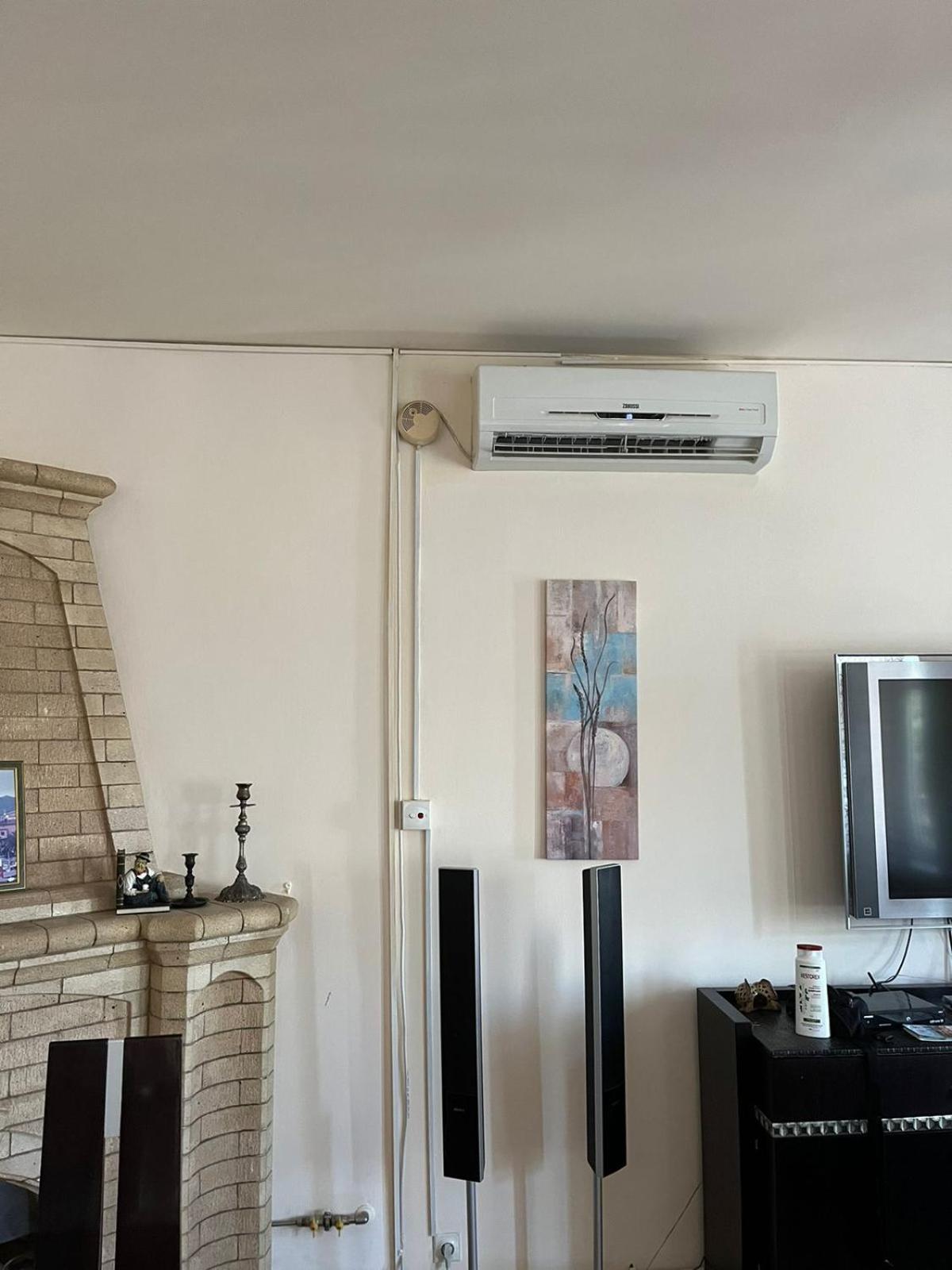 באקו Cafe Terrace Hostel מראה חיצוני תמונה