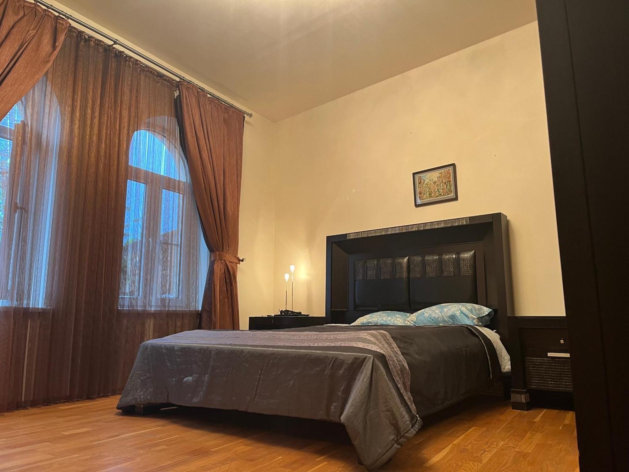 באקו Cafe Terrace Hostel מראה חיצוני תמונה